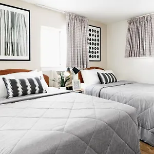 ** Hotel Intown Extended Pittsburgh Pa United States