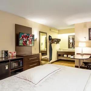 *** Hotel Red Roof Plus+ - Forest Park / Hampton Ave. United States