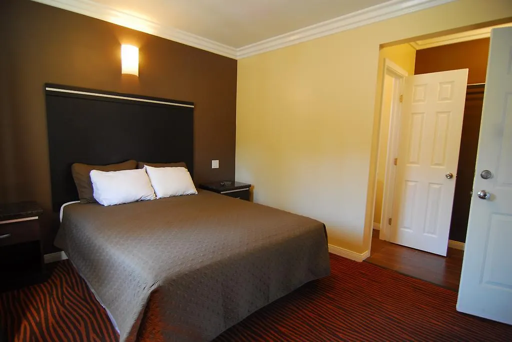 Studio City Inn - Near Universal Studios Hollywood Los Angeles Motel